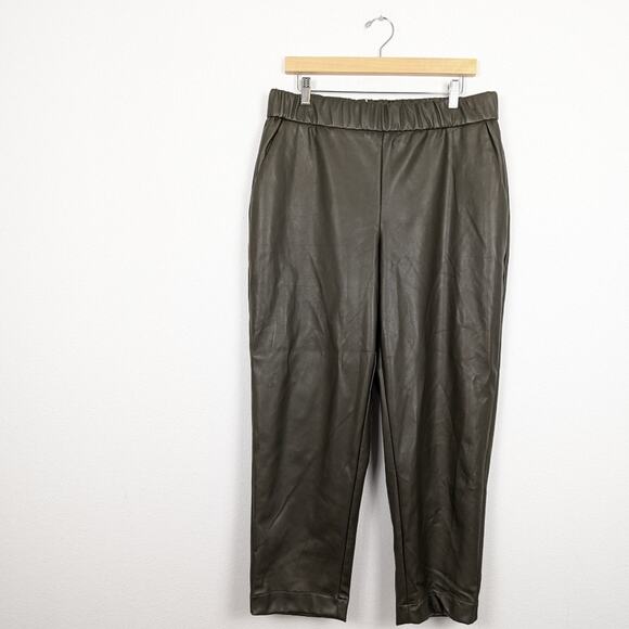 NWT A New Day Women's High-Rise Faux Leather Tapered Ankle Pull-On Pants Size L - Picture 3 of 8